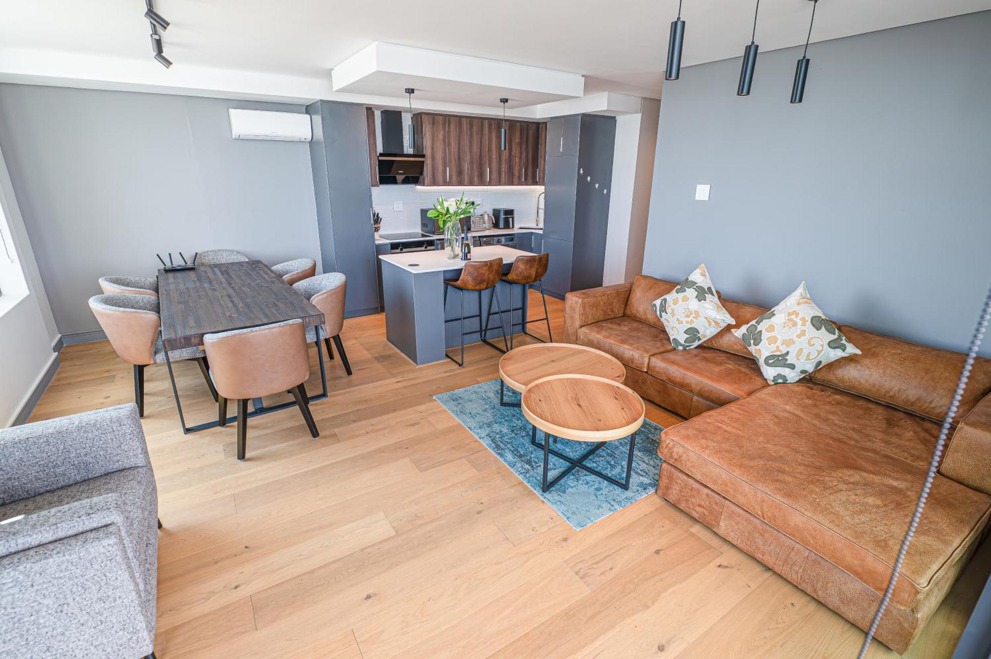 Luxury Beachfront Penthouse In Blouberg- 402 Azul Apartment