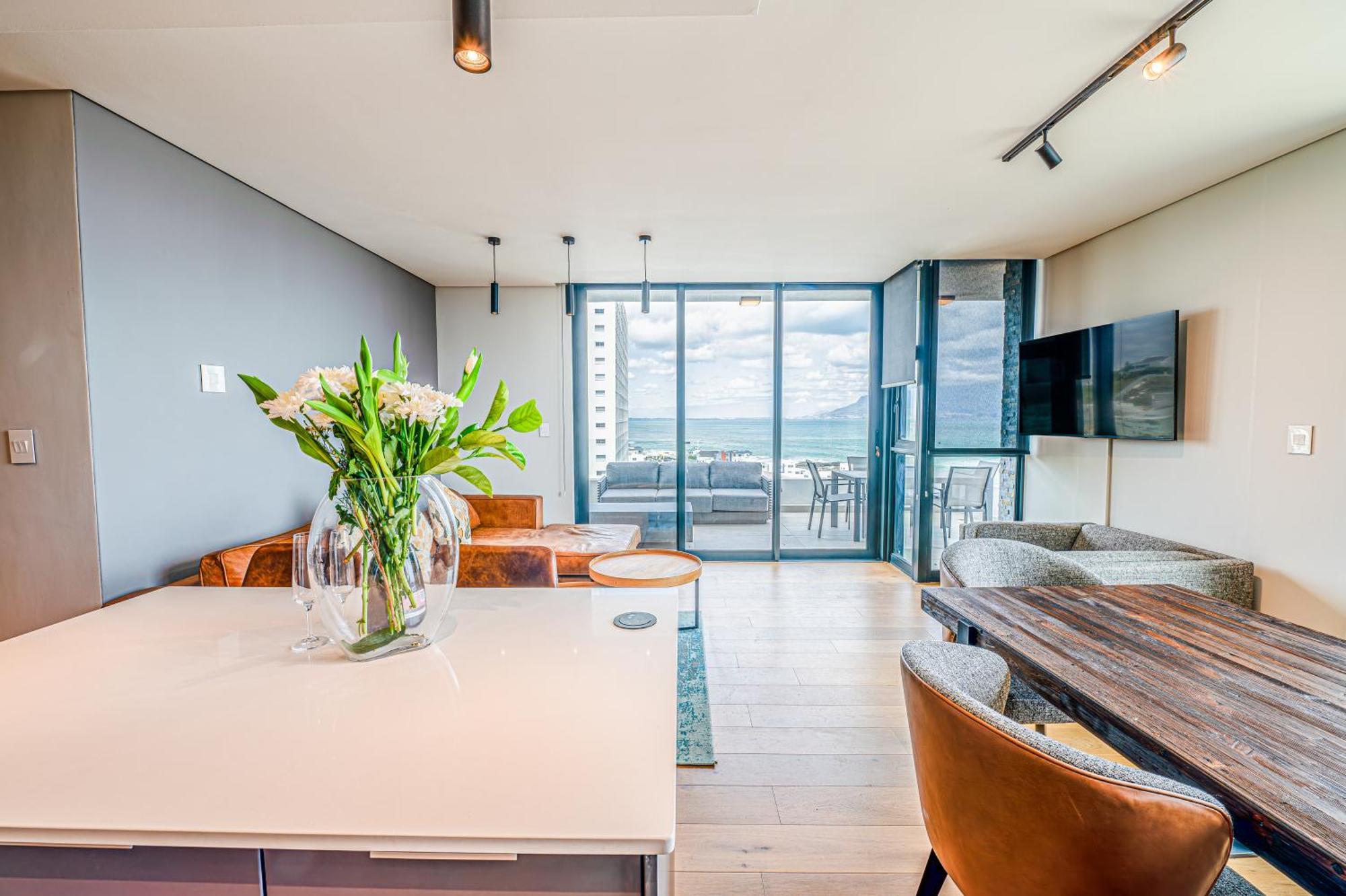 Apartment Luxury Beachfront Penthouse In Blouberg- 402 Azul